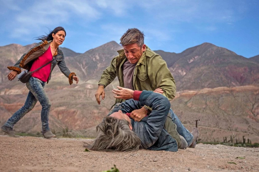 Mónica Lairana, Alfredo Castro y Diego Cremonesi en karnawal