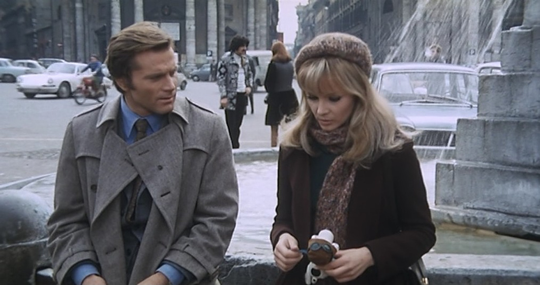 Franco Nero y Laura Antonelli en Cuando la Ambición se Tiñe de Rojo