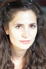 picture of actor Lara Suyeux