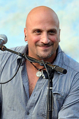 picture of actor Mike DelGuidice
