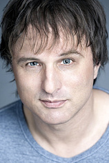 picture of actor Troy MacKinder