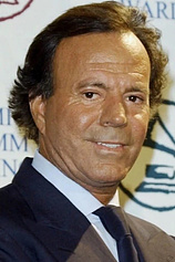 picture of actor Julio Iglesias