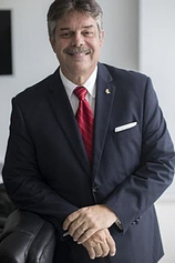 picture of actor Roberto Vigoreaux
