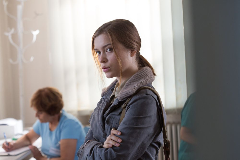 Sophie Cookson en The Crucifixion