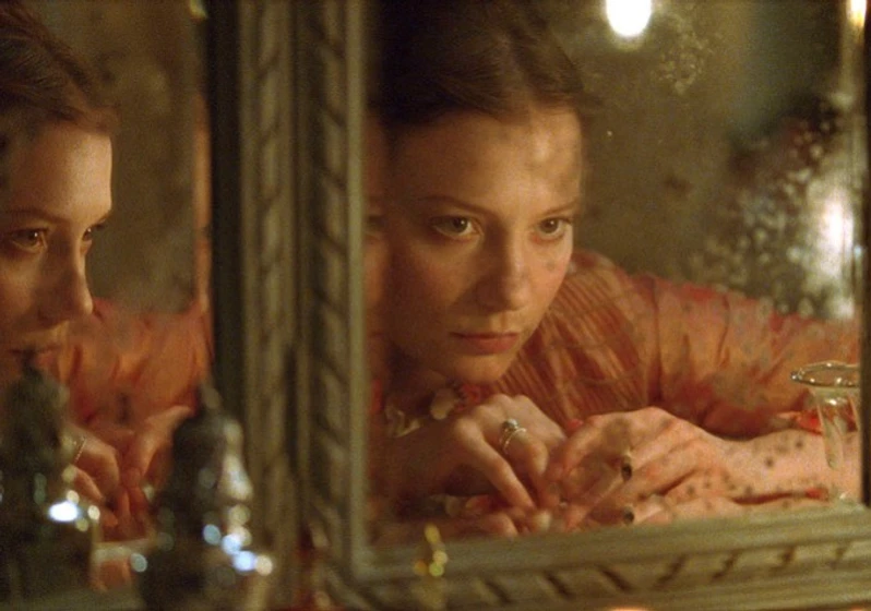 Mia Wasikowska en madame-bovary-2014