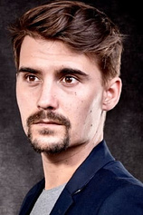 picture of actor Anthony Arandia