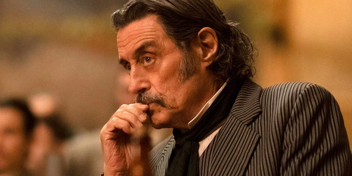 Ian McShane en deadwood-la-pelicula