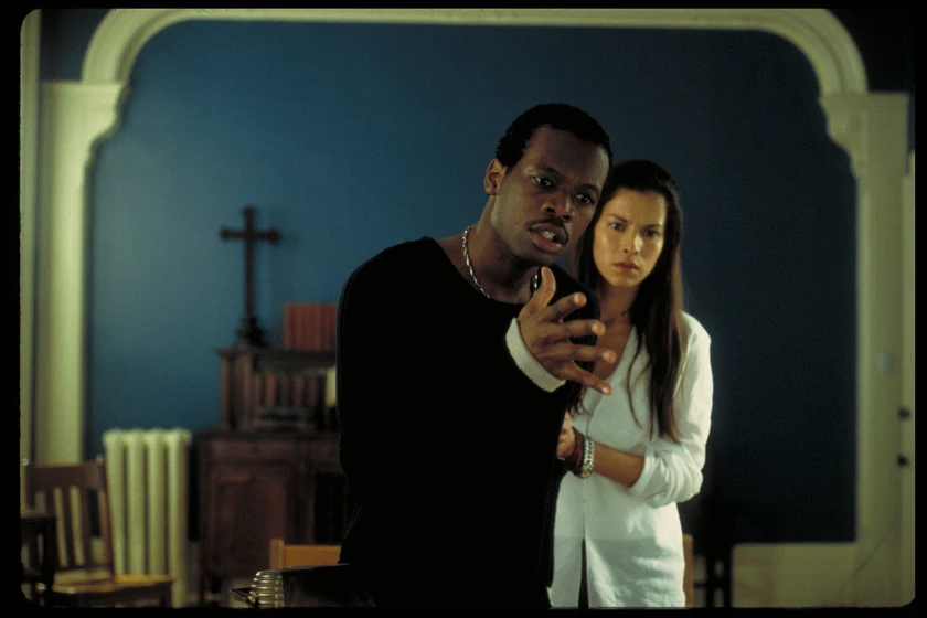 Patricia Velasquez y Pras Michel en turn-it-up