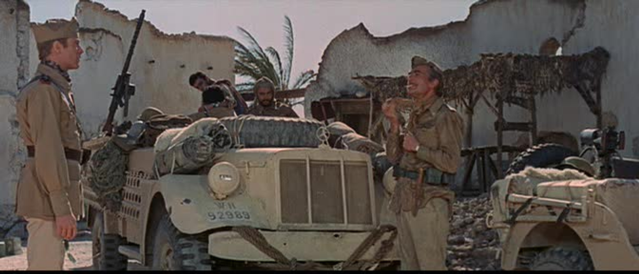 Michael Caine y Nigel Davenport en Mercenarios sin Gloria