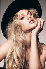 picture of actor Meredith Mickelson