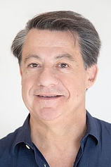 picture of actor Rolando Valenzuela