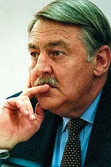 picture of actor Pik Botha