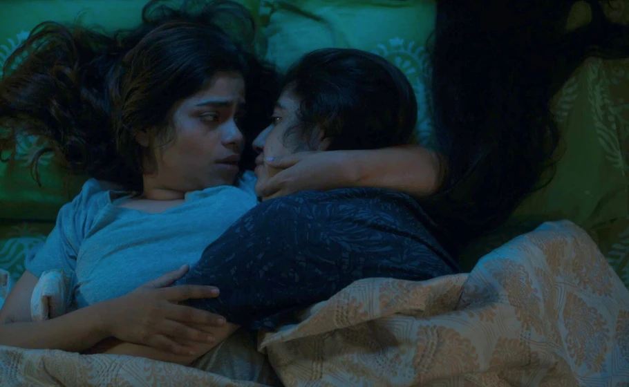 Sreya Bhattacharya en about-an-intimate-matter