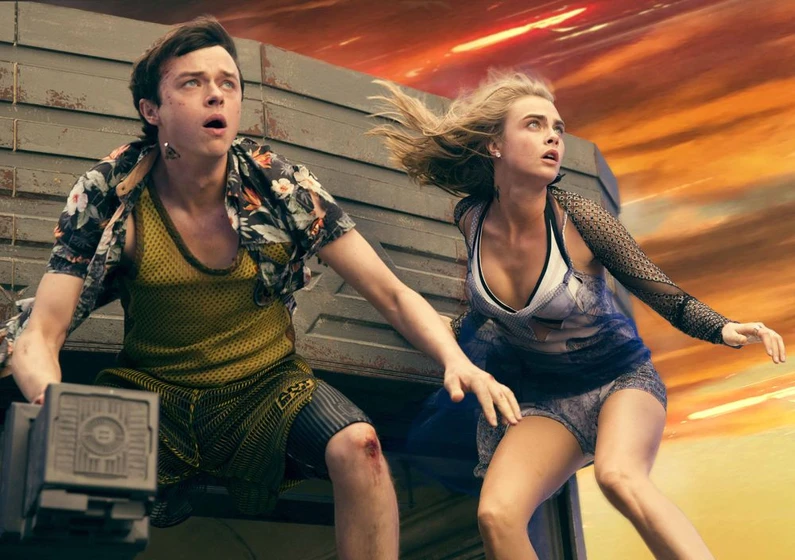 Dane DeHaan y Cara Delevingne en Valerian y la Ciudad de los mil planetas