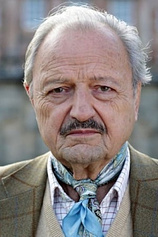 photo of person Peter Bowles