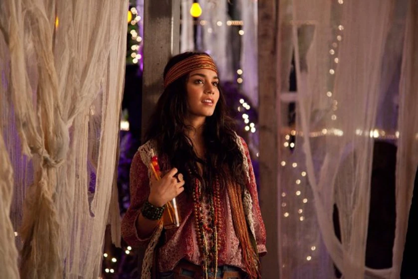 Vanessa Hudgens en el-corazon-de-la-bestia