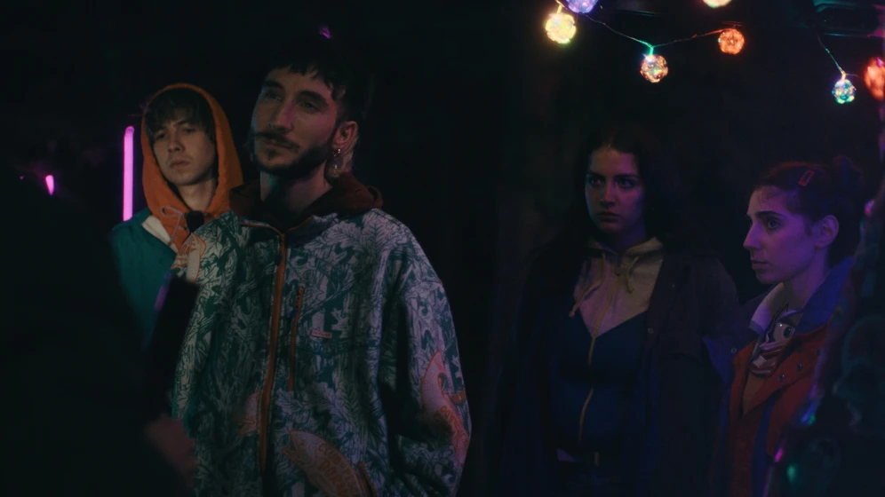 Juan Grandinetti, Miranda de la Serna, Simón Saieg y Zoe Hochbaum en verano-trippin