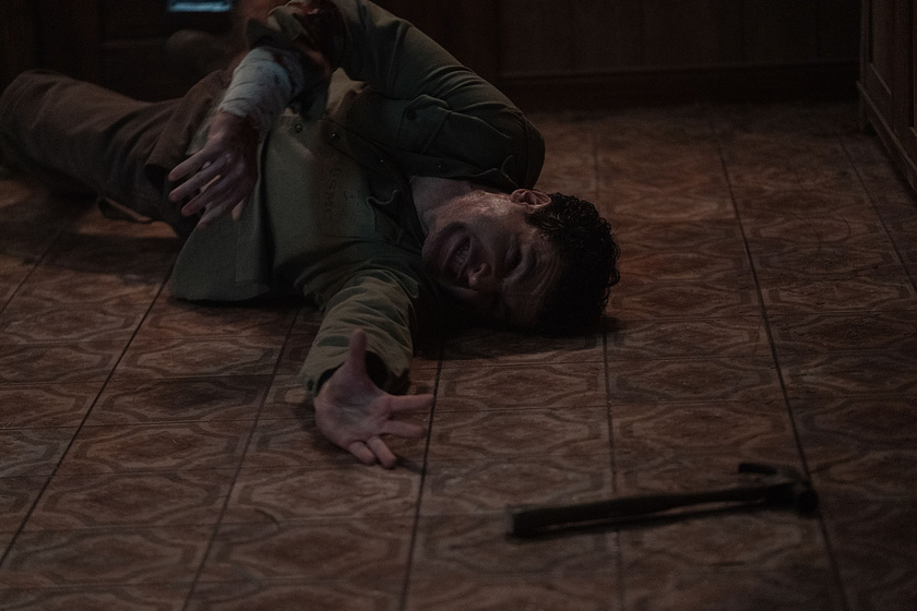 Christopher Abbott en Hombre Lobo