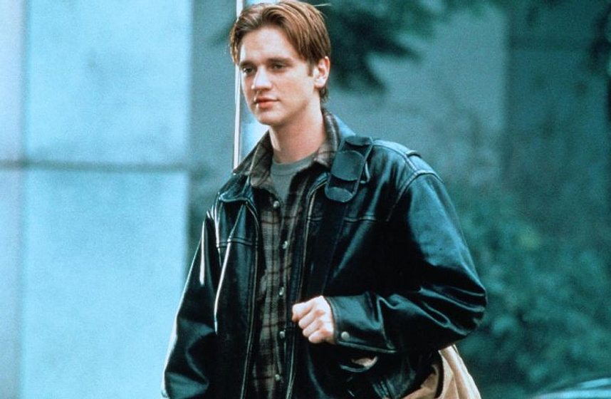 Devon Sawa en Presunto Homicida