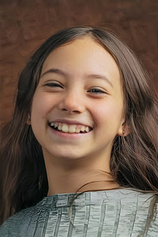 picture of actor Naíma Sentíes