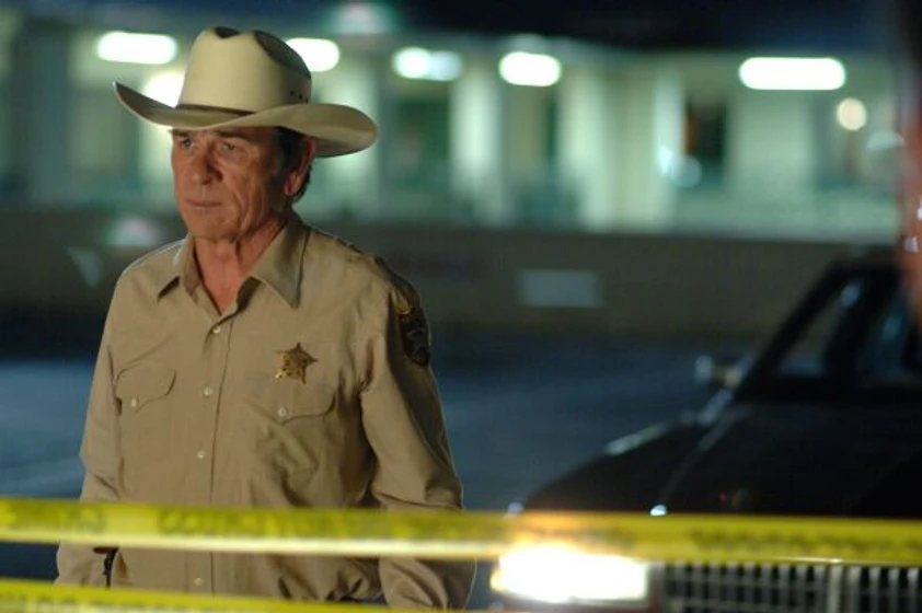 Tommy Lee Jones en no-es-pais-para-viejos