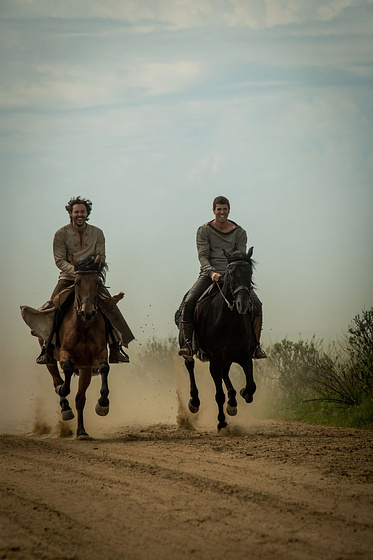 Jack Huston y Toby Kebbell en Ben-Hur