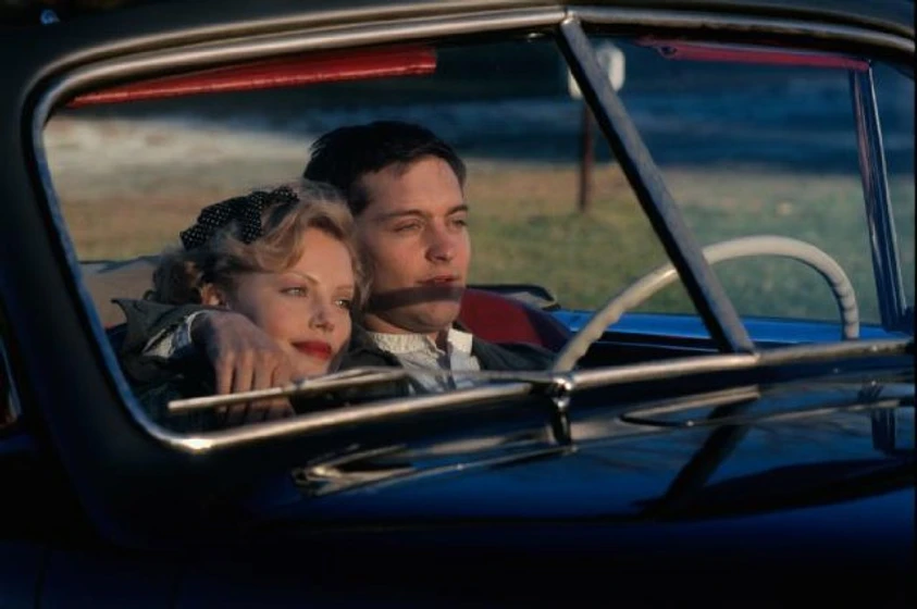 Charlize Theron y Tobey Maguire en Las Normas de la Casa de la Sidra