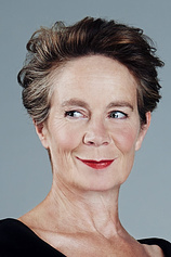 photo of person Celia Imrie