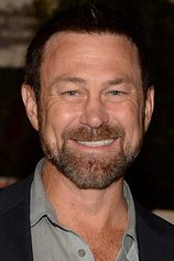 picture of actor Grant Bowler