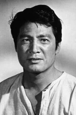 Foto de Eiji Okada