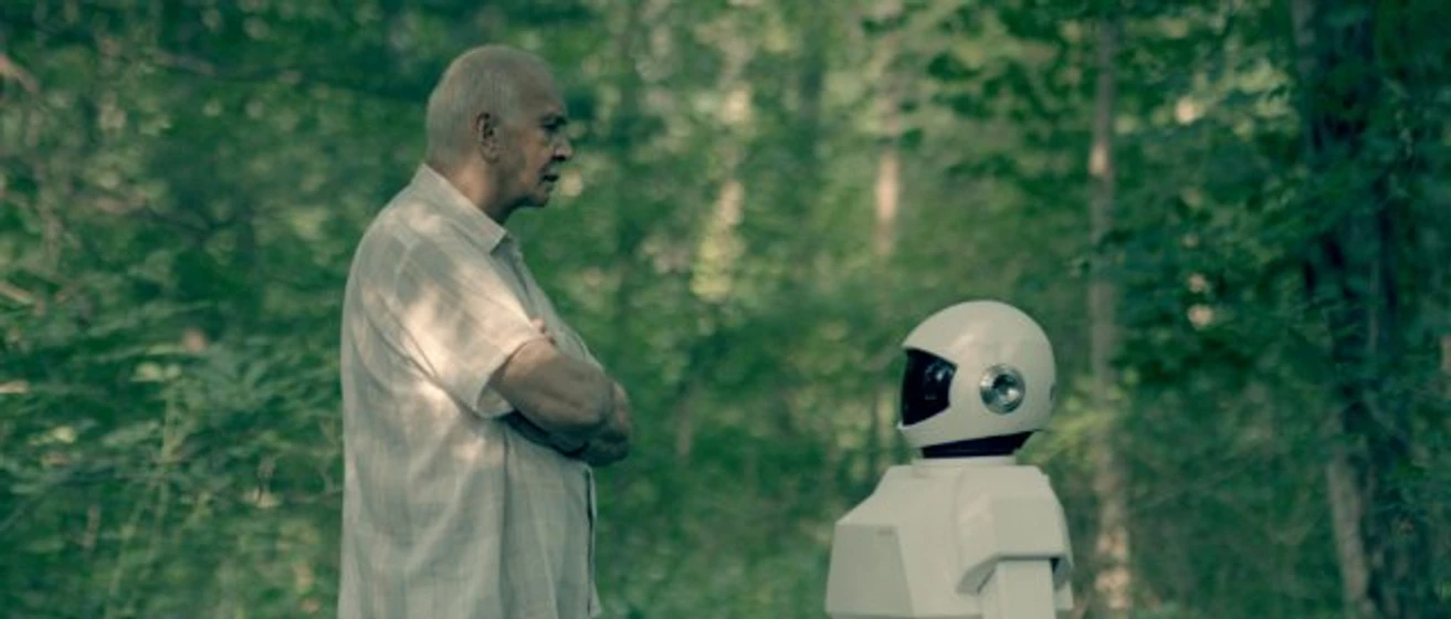 Frank Langella en un-amigo-para-frank