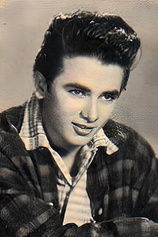 picture of actor Lou Salvador Jr.