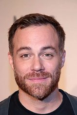picture of actor Bernhard Piesk
