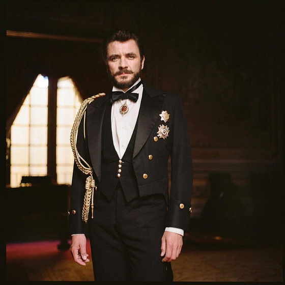 Álex Brendemühl en Stella Cadente