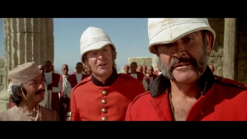 Sean Connery y Michael Caine en el-hombre-que-pudo-reinar