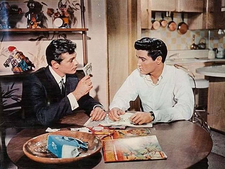 Gary Lockwood y Elvis Presley en Puños y Lágrimas