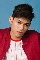 picture of actor Ricci Rivero