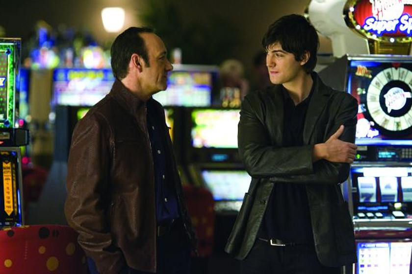 Kevin Spacey y Jim Sturgess en 21 Blackjack
