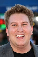 picture of actor Nate Torrence