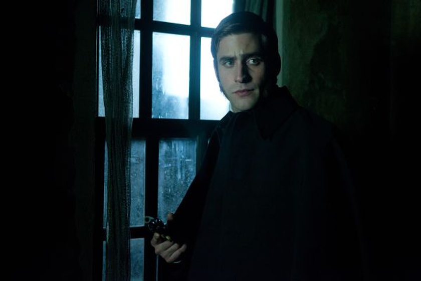 Oliver Jackson-Cohen en El Enigma del cuervo
