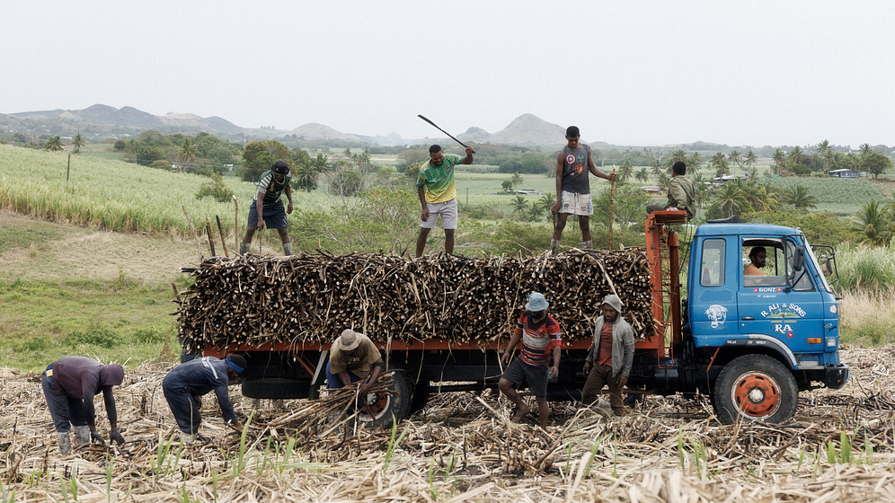 Imagen de heart-of-light-eleven-songs-for-fiji