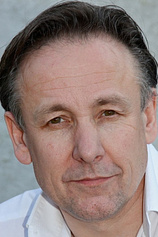 picture of actor Richard Elfyn