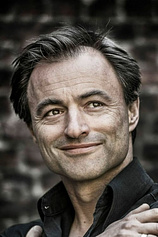 photo of person Dimitri Leue