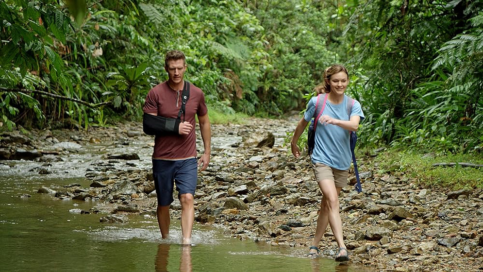 Melanie Stone y Casey Elliott en encuentro-en-el-paraiso