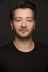picture of actor Arın Kuşaksızoğlu