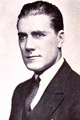 picture of actor Malcolm Denny