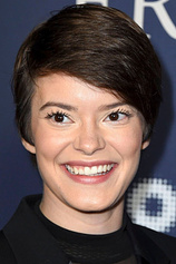 picture of actor Emily Hinkler