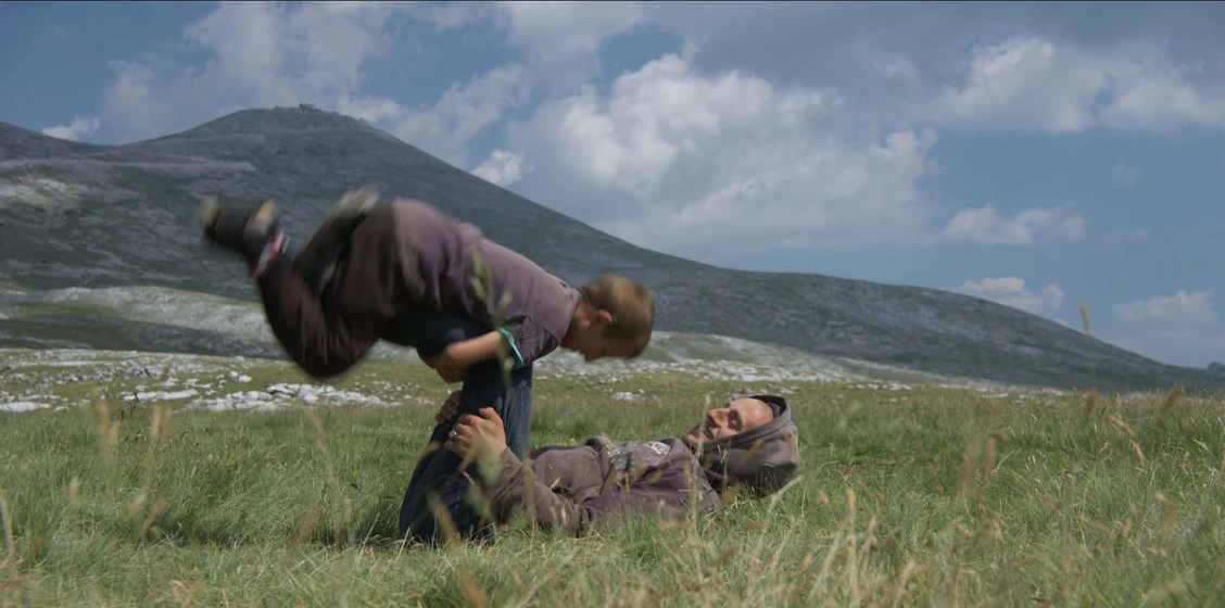 Imagen de the-mountain-won-t-move