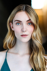 picture of actor Kate Edmonds