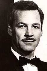 picture of actor Chris Alcaide